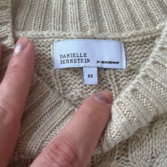 WeWoreWhat Cropped Mock Neck Cable Sweater in Desert XS NWOT - Picture 6 of 10